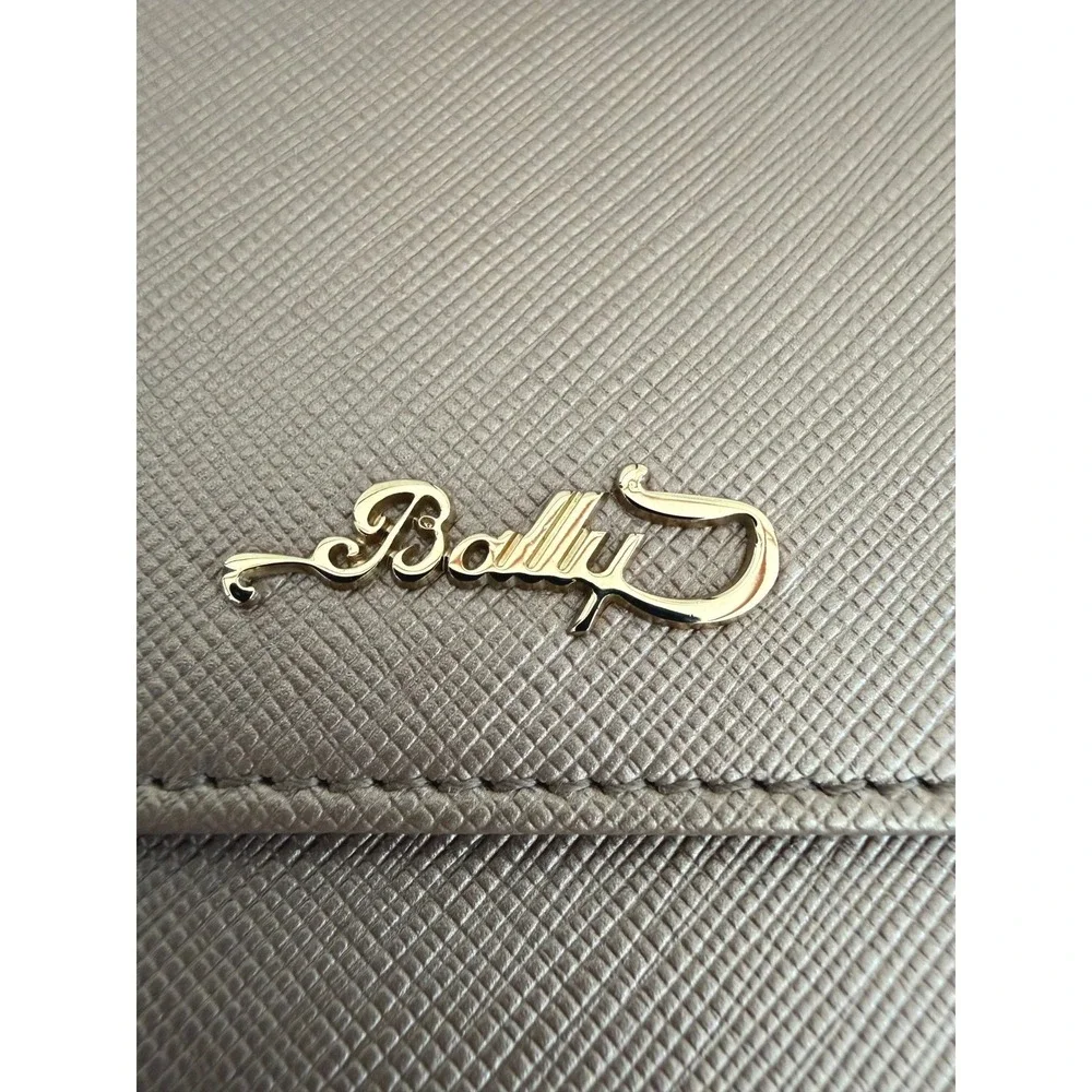 Bally Saffiano Leather Continental Wallet – Champagne – Like New w/ Box & Wrap